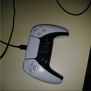 It’s in good condition and shape it works perfectly fine